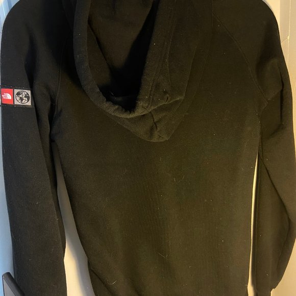 The North Face Black Hoodie - Picture 2 of 4